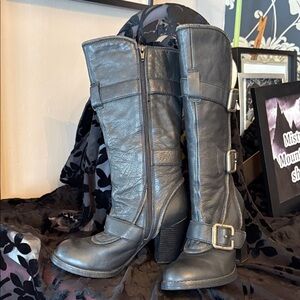 #113  Vintage Leather Buckled Heeled Boots